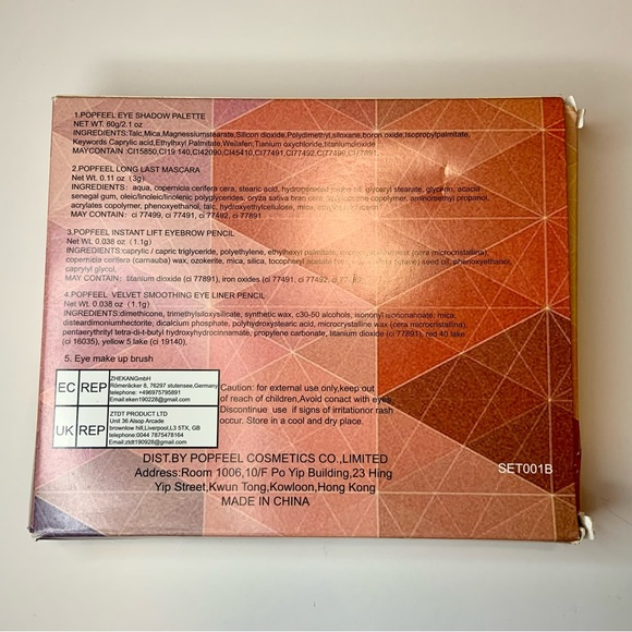 40 Color “All Your Eyes” Makeup Set Eyeshadow Palette Mascara Brush Eyeliner NEW - Picture 4 of 16